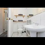 Charming Central House * دبلن