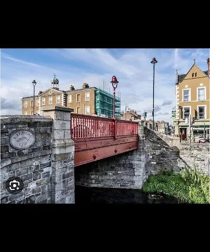 Charming Central House *